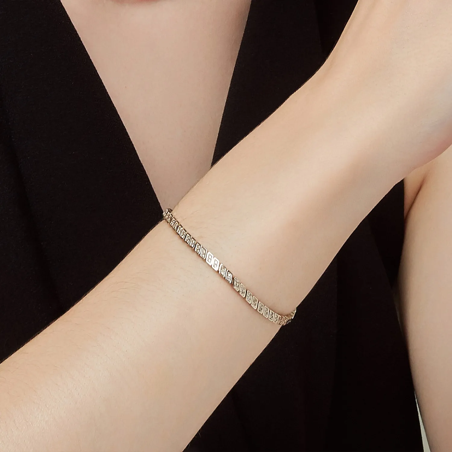 Sensuelle Gold Bracelet JDSBN3F094S