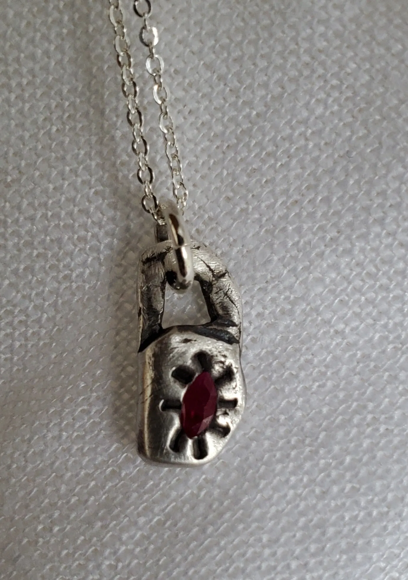 Simon & LuLu Fine Silver Organic Lock with Ruby NK