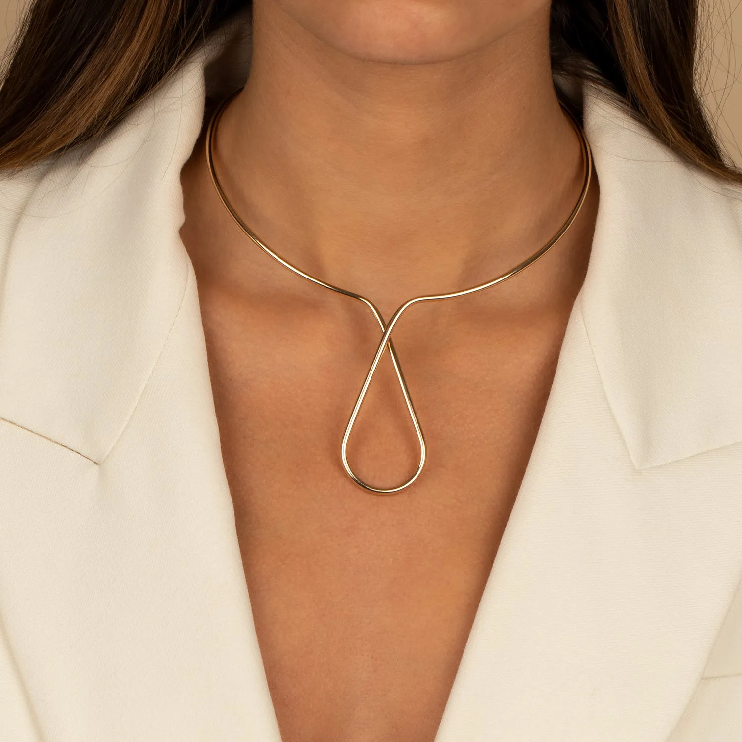 Solid Collar Pendant Choker Necklace