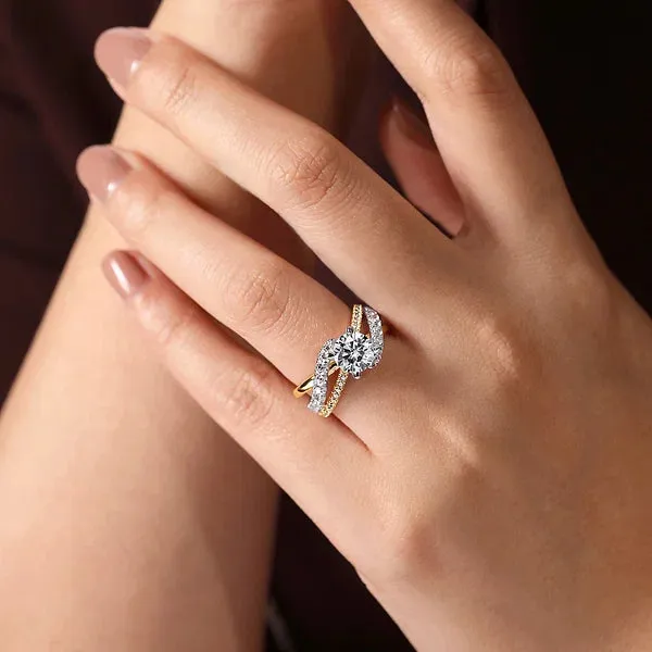 Stunning Twisted Wide Diamond Engagement Ring Mounting