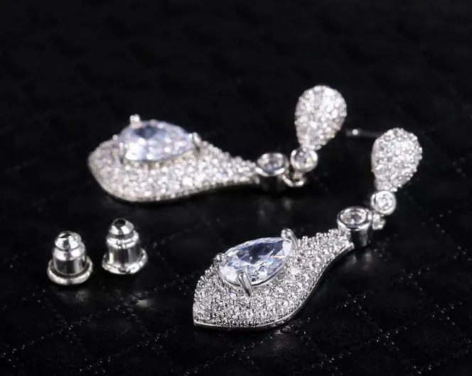 Teardrop Earrings | Diamond Earrings | Diamond Earrings | Tear drop Earrings | Womens Diamond Earrings | Earrings | Pear Shape Earrings