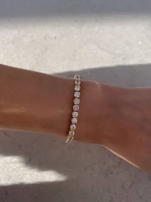 The Mia Bracelet