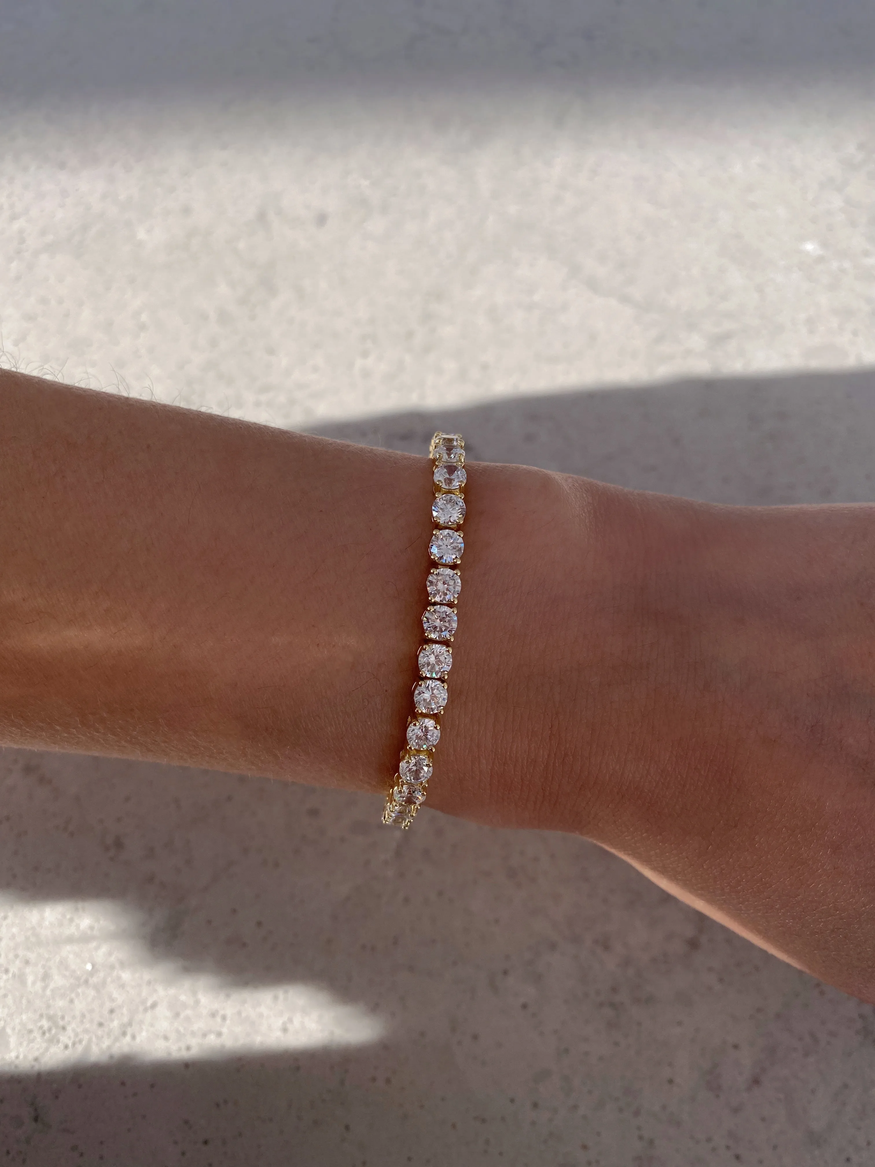 The Mia Bracelet