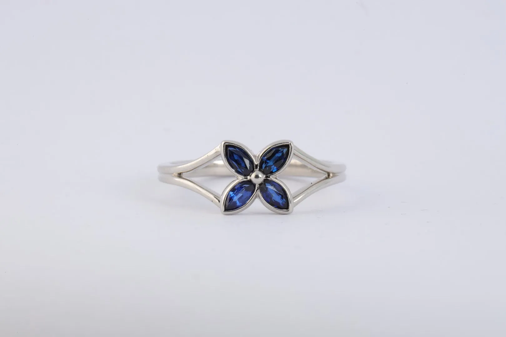 Tiffany & Co. Platinum Sapphire Victoria Earring & Ring Set Size 5.75 (4.97g.)