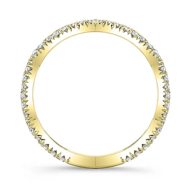 Twisted Style Diamond Wedding Band