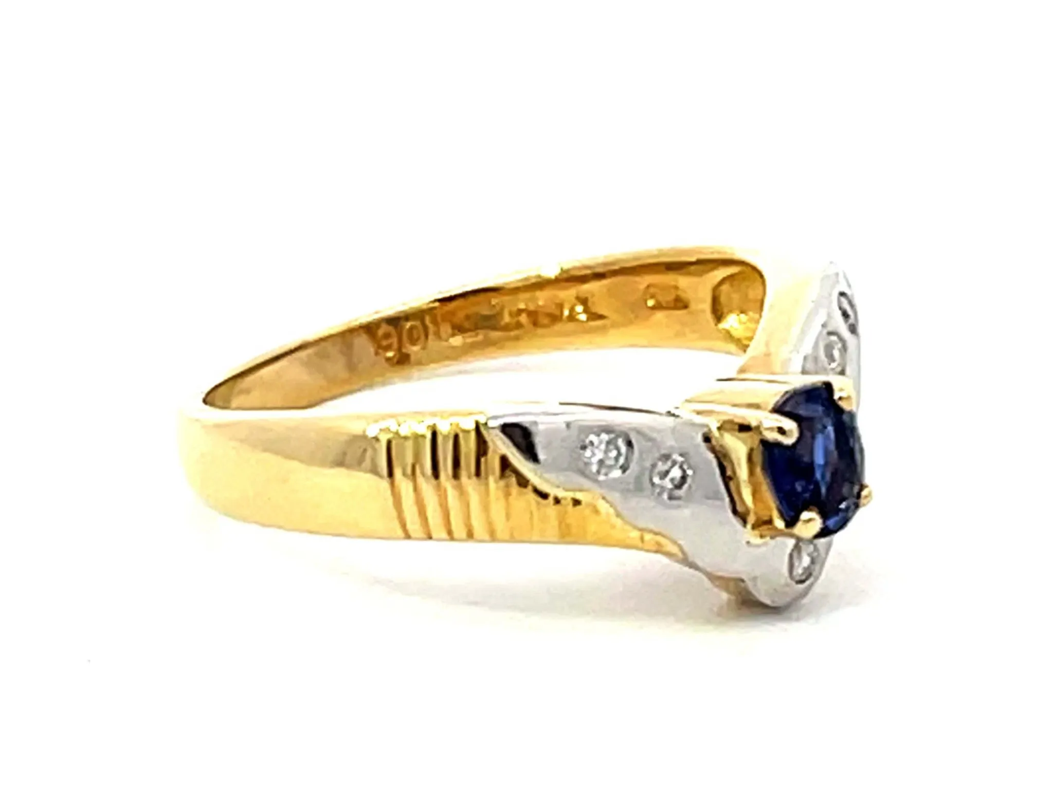 V Shaped Blue Sapphirde and Diamond Ring in 18k Yellow Gold and Platinum