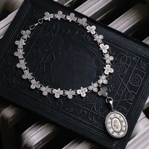 Victorian Silver Locket & Clover Collar