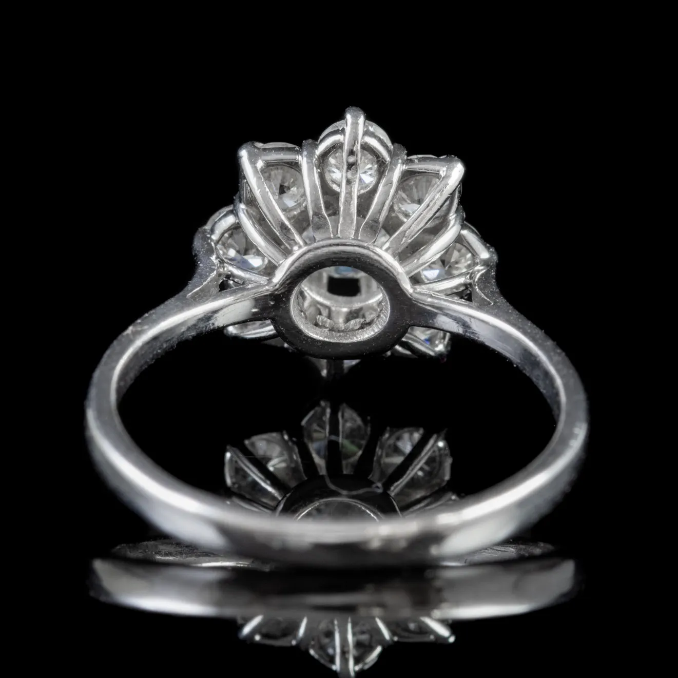Vintage 1.50Ct Diamond Cluster Ring 18Ct White Gold Circa 1950
