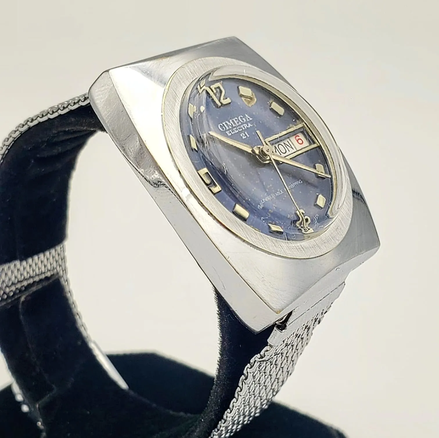 Vintage CIMEGA Electra 21 Wristwatch Swiss Made Caliber 217P-21 Watch