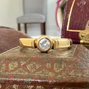 Vintage Diamond Ring, RBC 0.15ct.