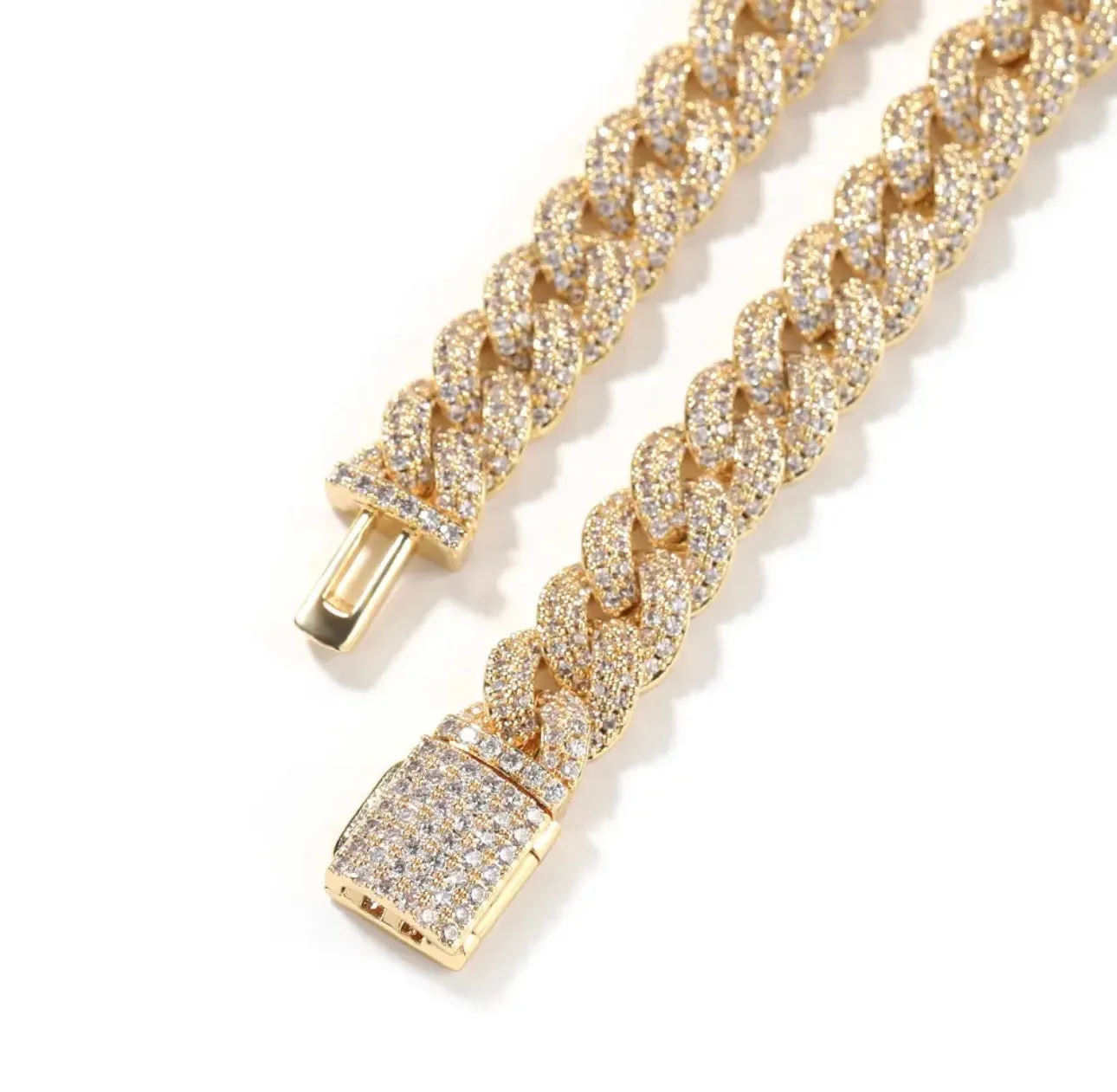 ZARA CUBAN LINK BRACELET